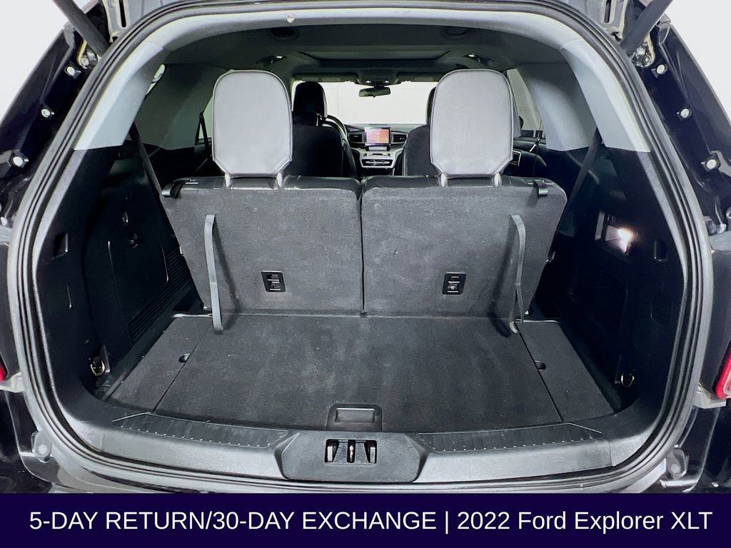 Certified 2022 Ford Explorer XLT w/ Equipment Group 202A AWD/4WD image 31