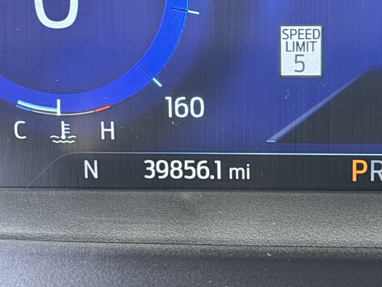 Certified 2022 Ford Explorer ST w/ ST Street Pack image 40