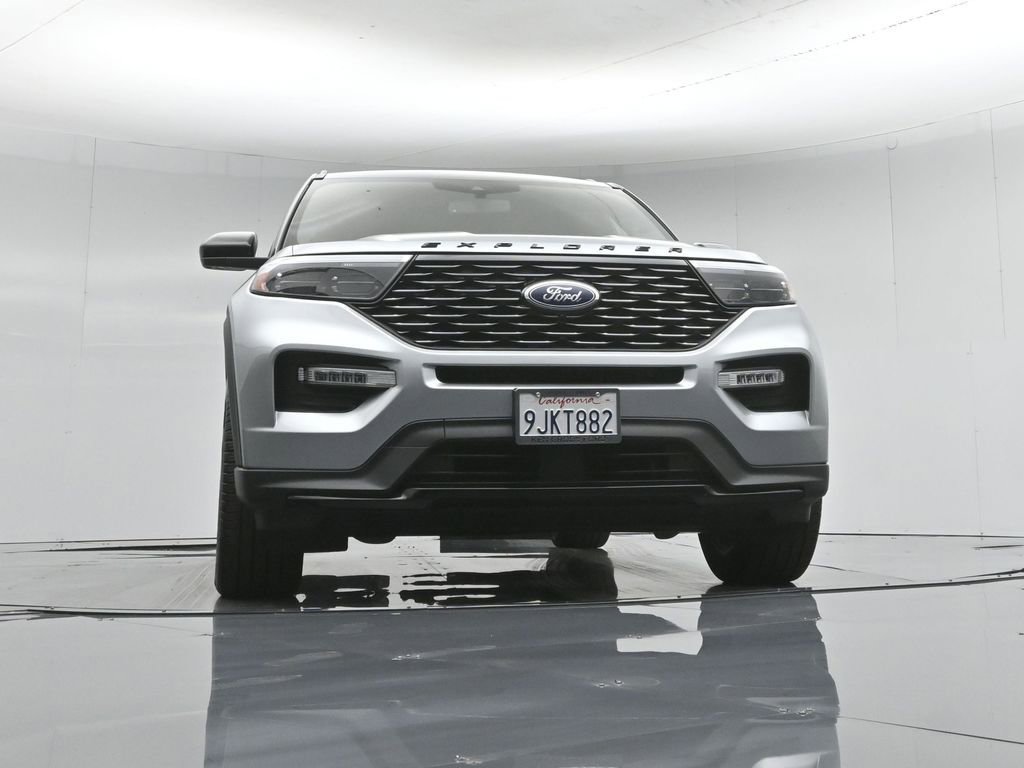 Certified 2023 Ford Explorer ST-Line w/ Class IV Trailer Tow Package RWD image 49