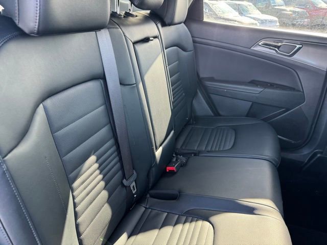 Used 2024 Kia Sportage SX image 21