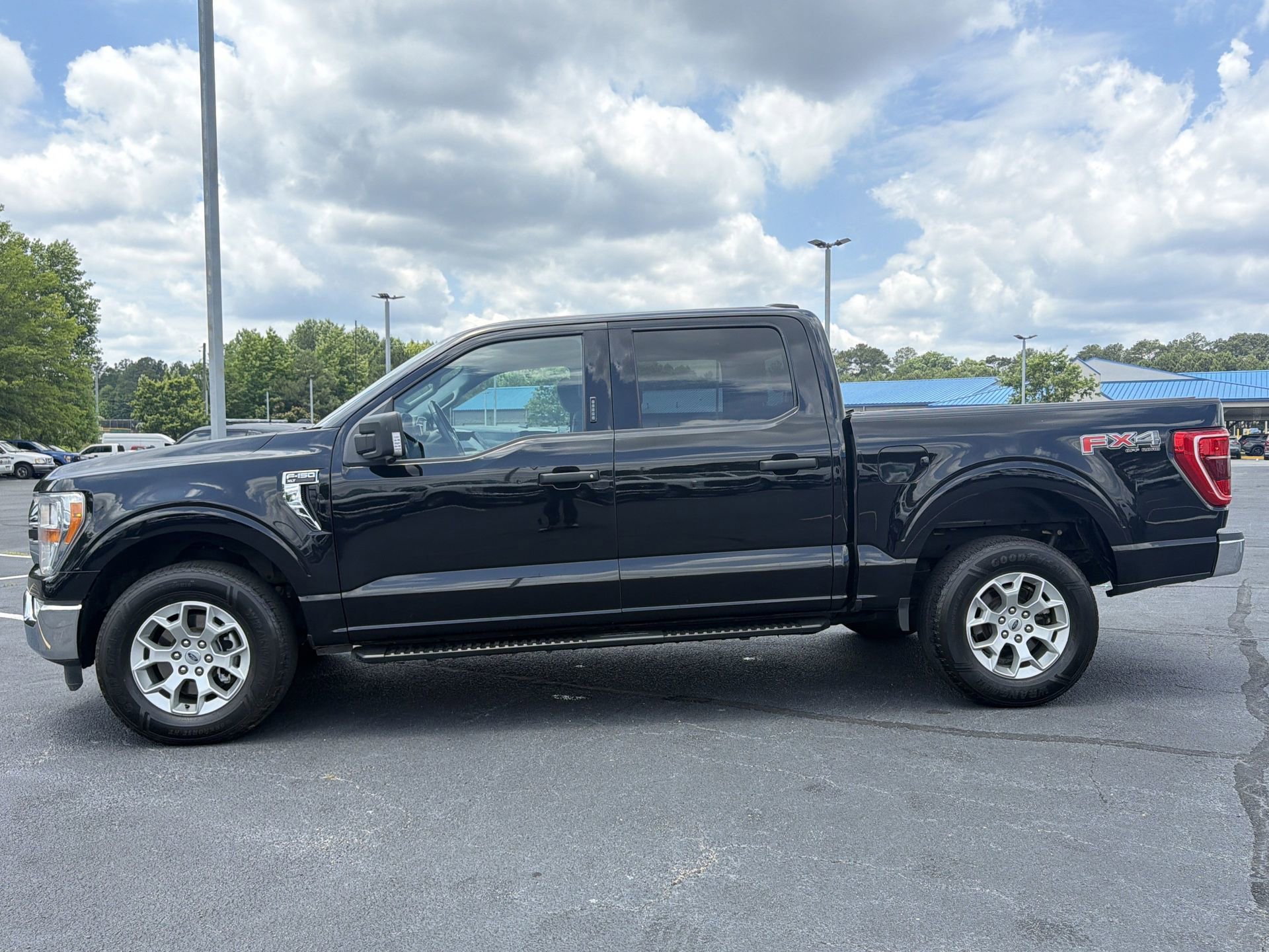 Certified 2022 Ford F150 XLT w/ Equipment Group 301A Mid AWD/4WD image 27