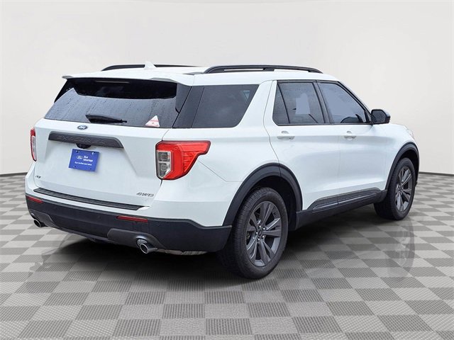Certified 2022 Ford Explorer XLT w/ Equipment Group 202A image 5