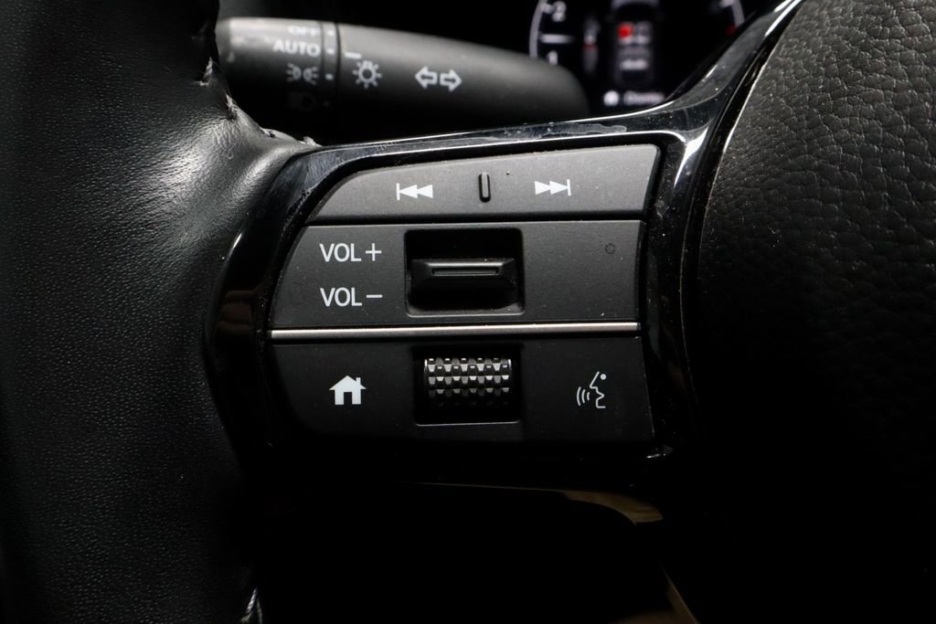 Used 2025 Honda CR-V EX-L image 28