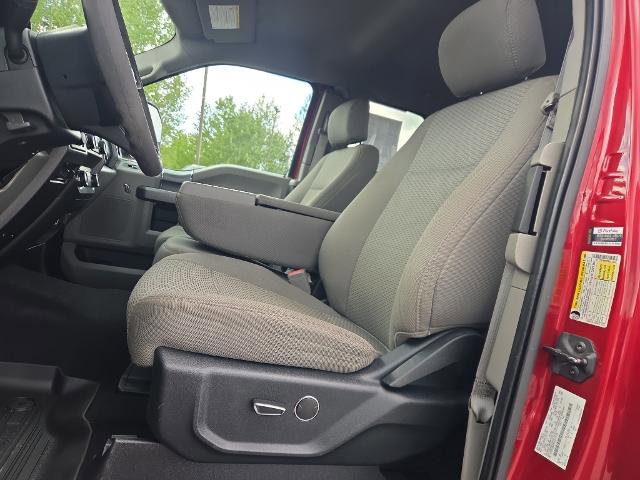 Certified 2019 Ford F250 XLT w/ XLT Premium Package AWD/4WD image 15