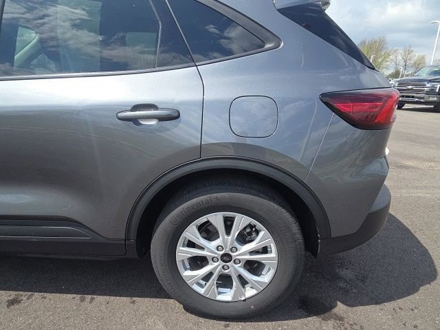 Certified 2025 Ford Escape Active image 14