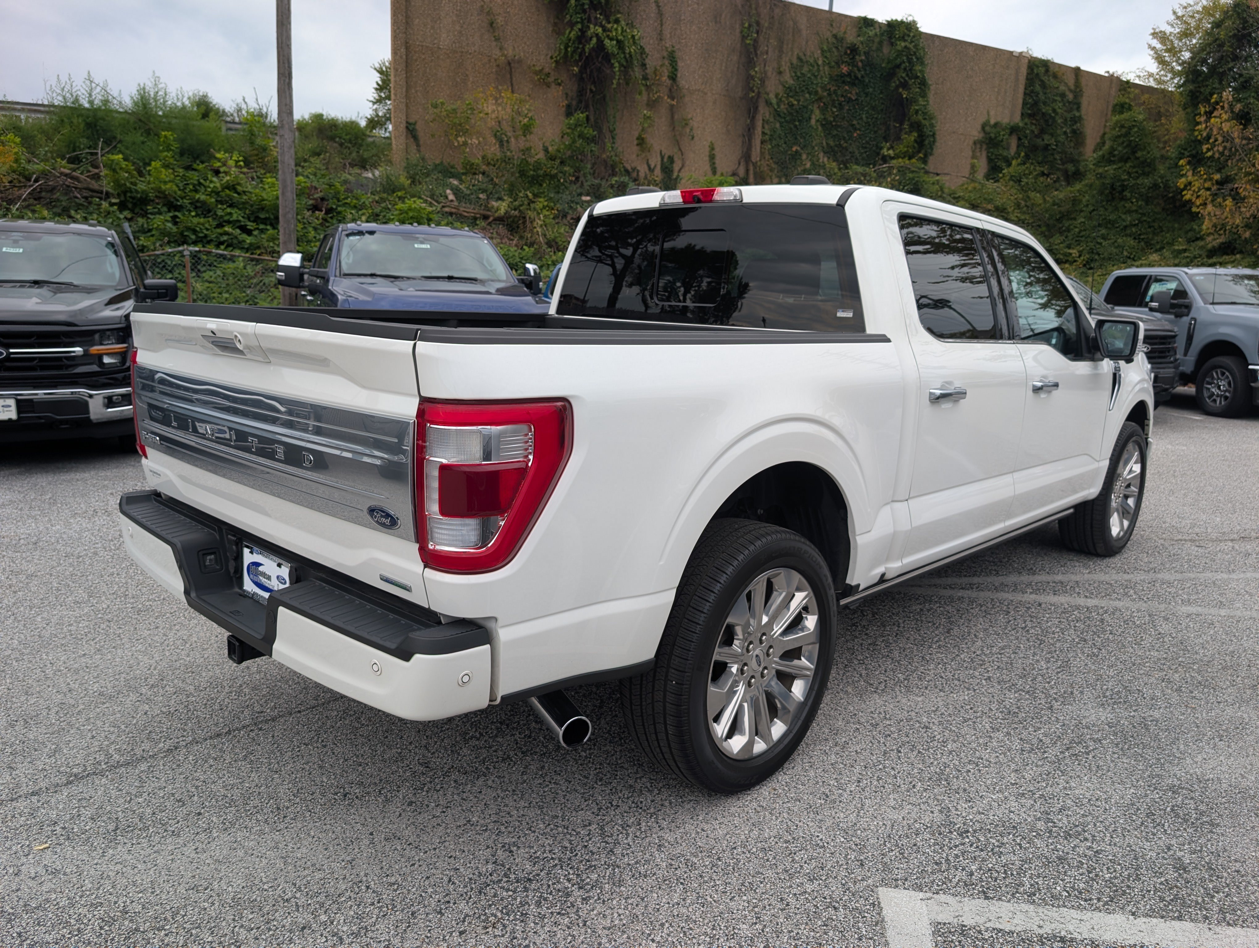 Certified 2022 Ford F150 Limited AWD/4WD image 7
