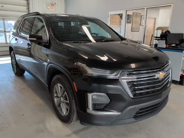 Used 2023 Chevrolet Traverse LT w/ LPO, Floor Liner Package image 8