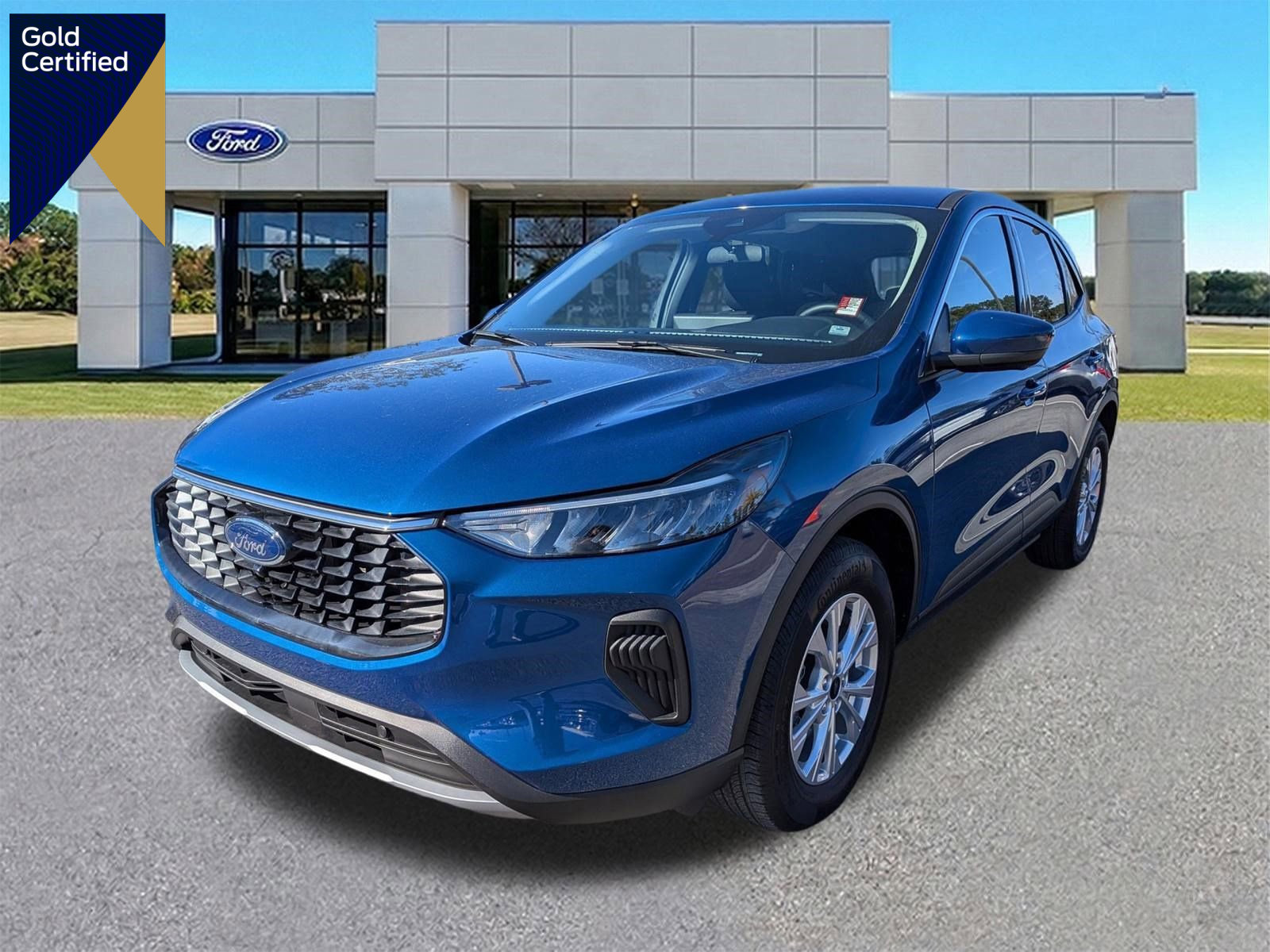 Certified 2023 Ford Escape Active w/ Tech Pack #2 image 1