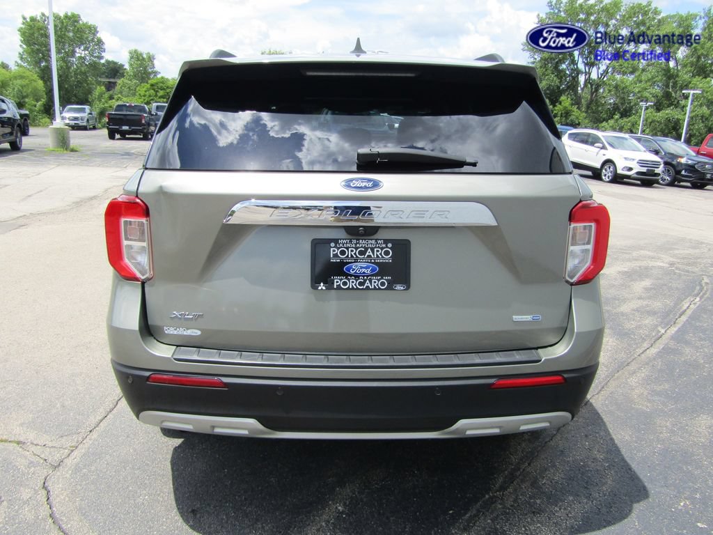 Certified 2020 Ford Explorer XLT w/ Equipment Group 202A AWD/4WD image 5