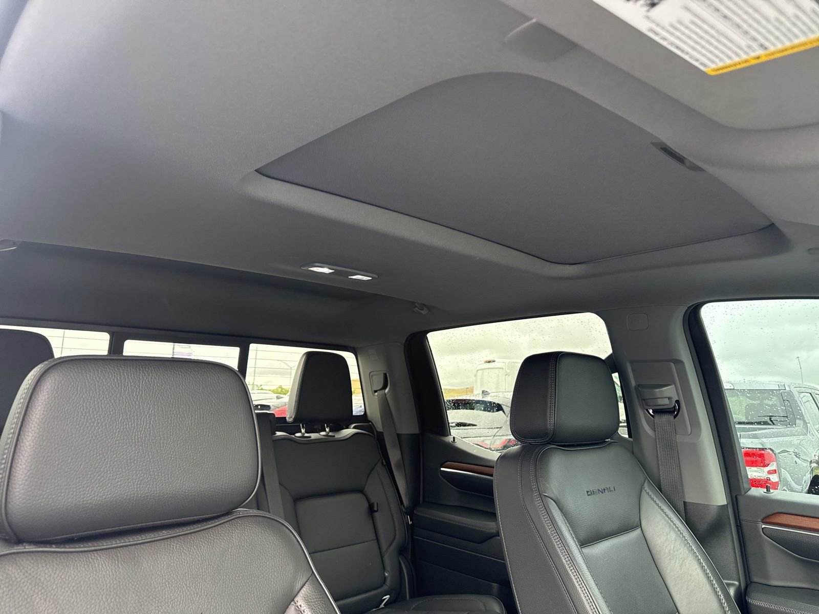 Used 2023 GMC Sierra 1500 Denali w/ Denali Reserve Package AWD/4WD image 12