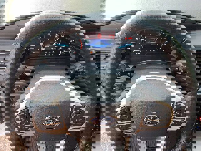 Certified 2022 Ford Explorer Limited w/ Equipment Group 301A image 21