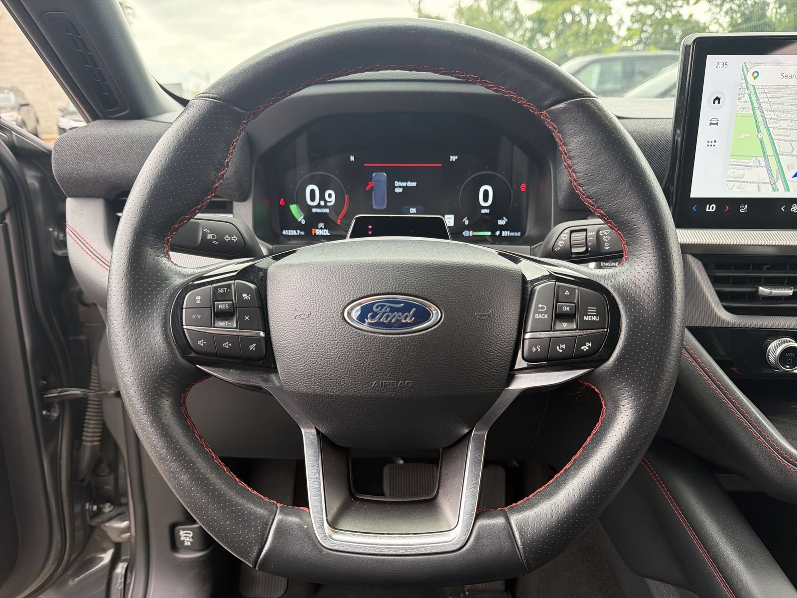 Certified 2025 Ford Explorer ST-Line AWD/4WD image 27