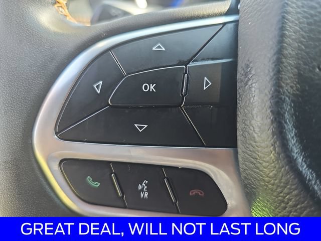 Used 2022 Chrysler Pacifica Pinnacle AWD/4WD image 17