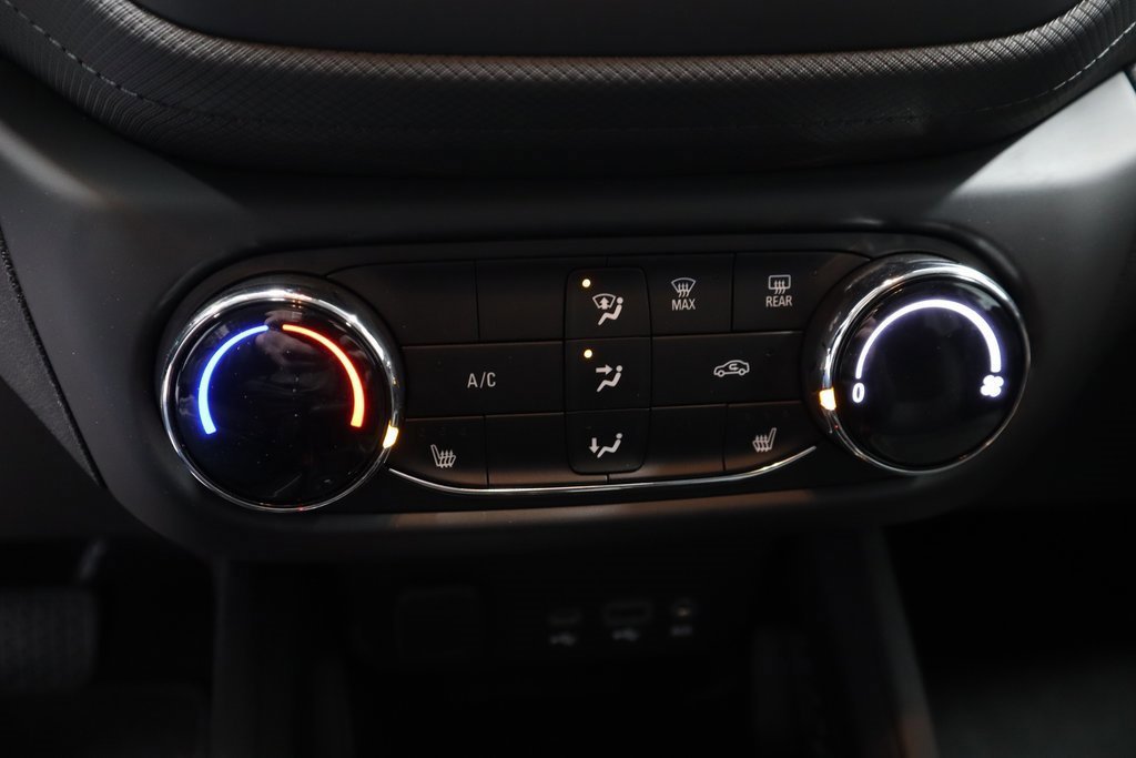 Used 2023 Chevrolet TrailBlazer LT image 33