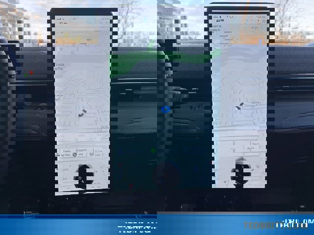 Certified 2025 Ford Mustang Mach-E Premium w/ Sport Appearance Package image 33