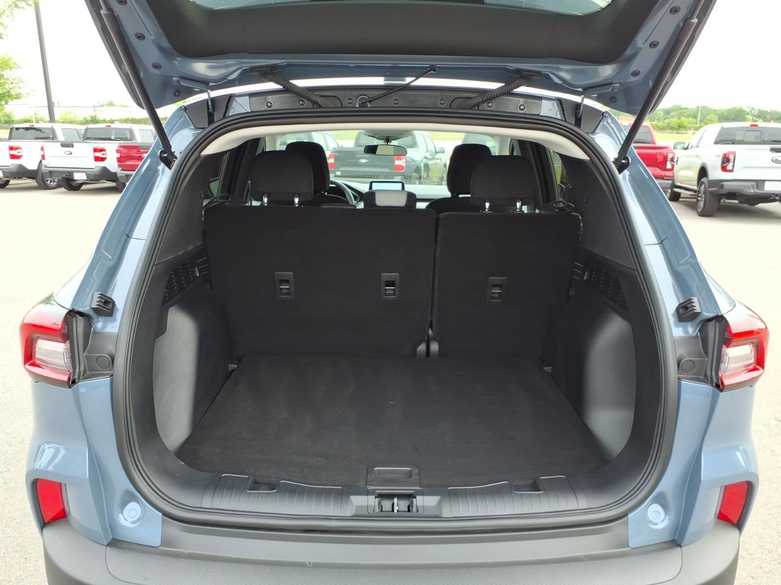 Certified 2026 Ford Escape Active w/ Cold Weather Package AWD/4WD image 10