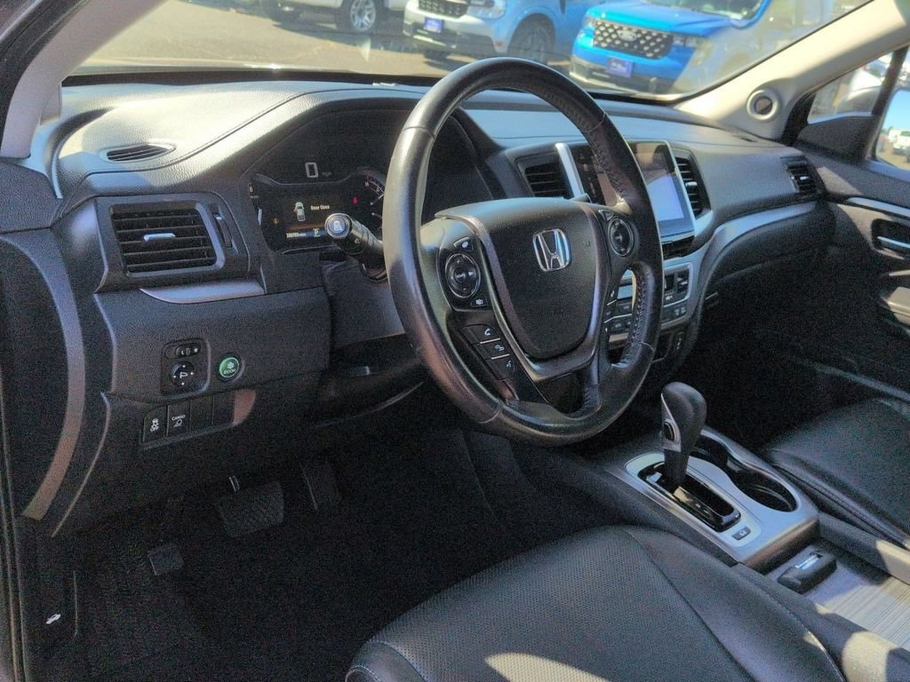 Used 2019 Honda Ridgeline RTL-T image 11