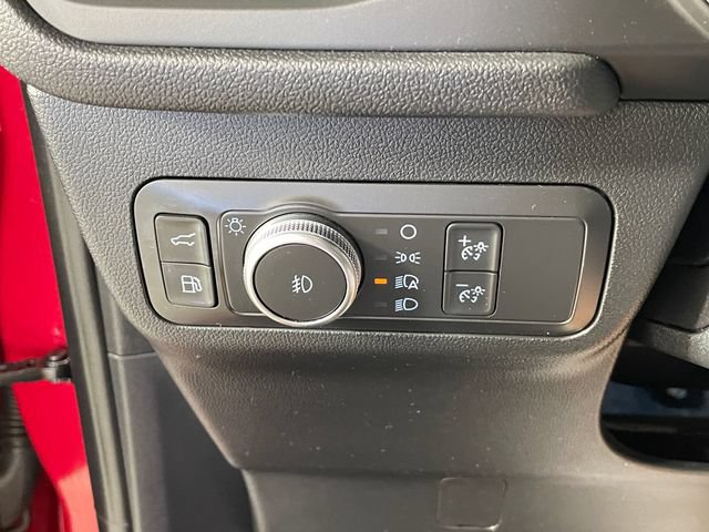 Certified 2020 Ford Escape Titanium AWD/4WD image 17
