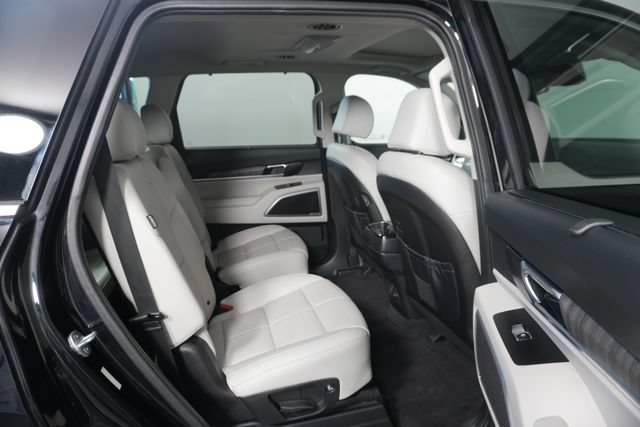 Used 2023 Kia Telluride EX w/ EX Captain's Chair Package AWD/4WD image 26