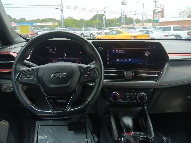 Used 2024 Chevrolet TrailBlazer RS AWD/4WD image 29