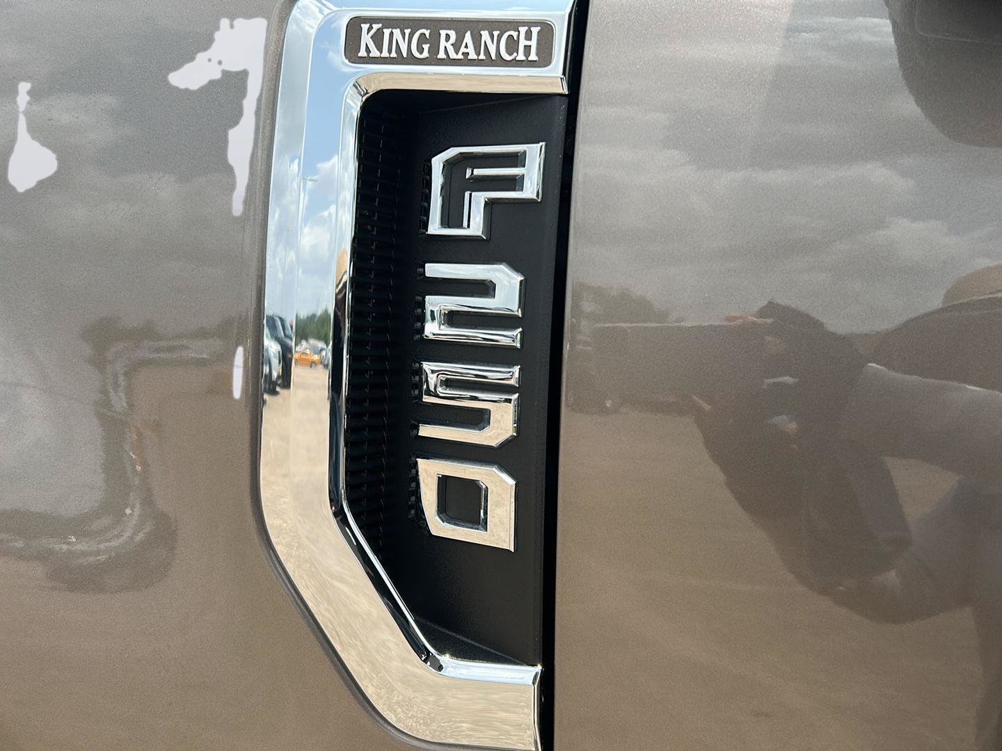 Certified 2022 Ford F250 King Ranch w/ King Ranch Ultimate Package AWD/4WD image 33