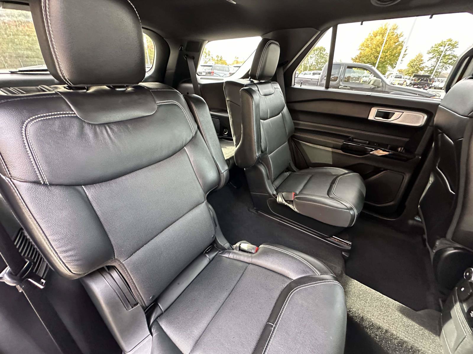 Certified 2022 Ford Explorer ST w/ Equipment Group 401A AWD/4WD image 31