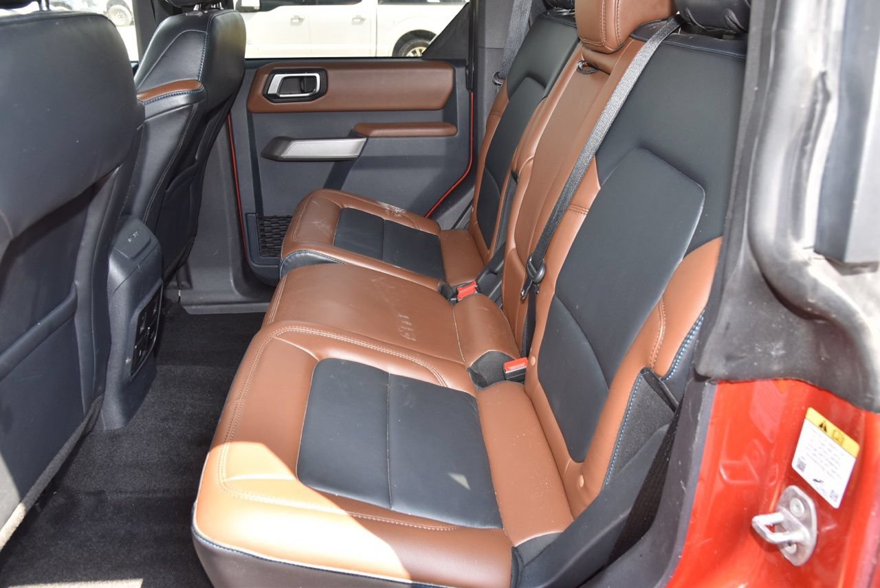 Certified 2023 Ford Bronco Outer Banks w/ Sasquatch Package AWD/4WD image 12