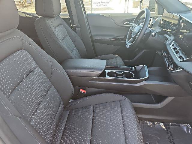 Used 2025 Chevrolet Equinox LT AWD/4WD image 10