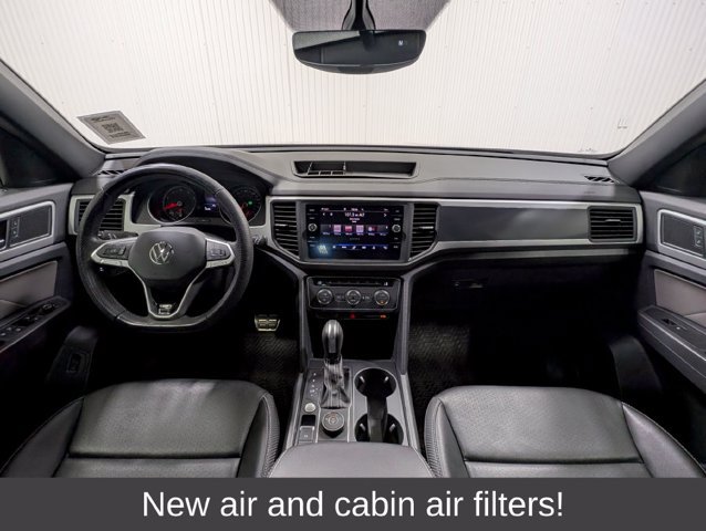 Used 2021 Volkswagen Atlas Cross Sport SE AWD/4WD image 3