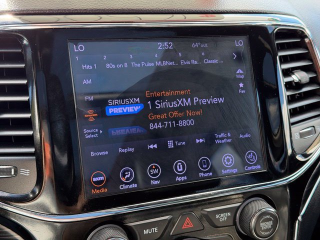 Used 2020 Jeep Grand Cherokee Limited w/ Luxury Group II AWD/4WD image 13