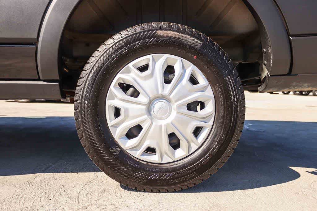 Certified 2025 Ford Transit 250 148 Medium Roof RWD image 10