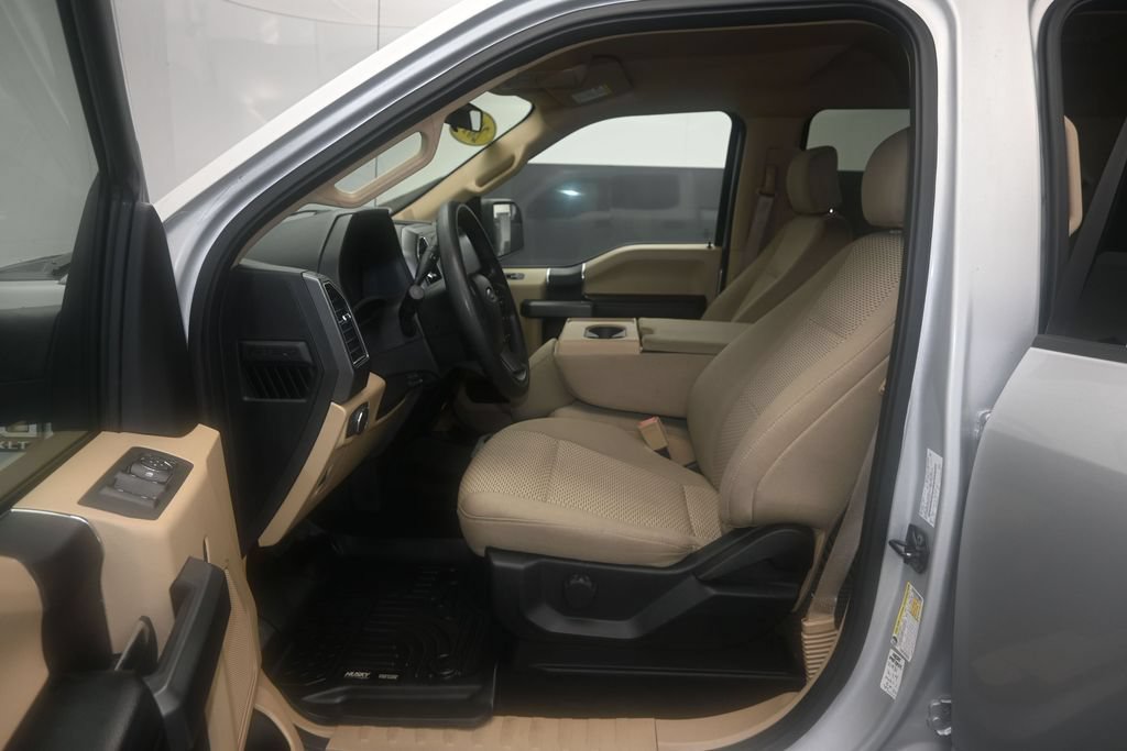 Certified 2018 Ford F150 XLT RWD image 16