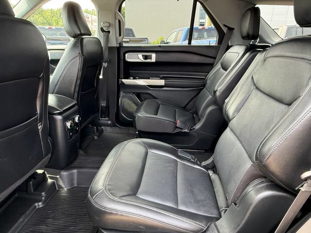 Certified 2022 Ford Explorer Limited w/ Equipment Group 301A AWD/4WD image 19