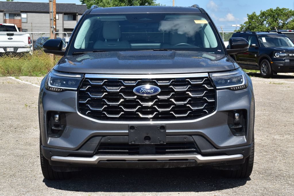 Certified 2025 Ford Explorer Platinum w/ LUX Leather Package AWD/4WD image 2