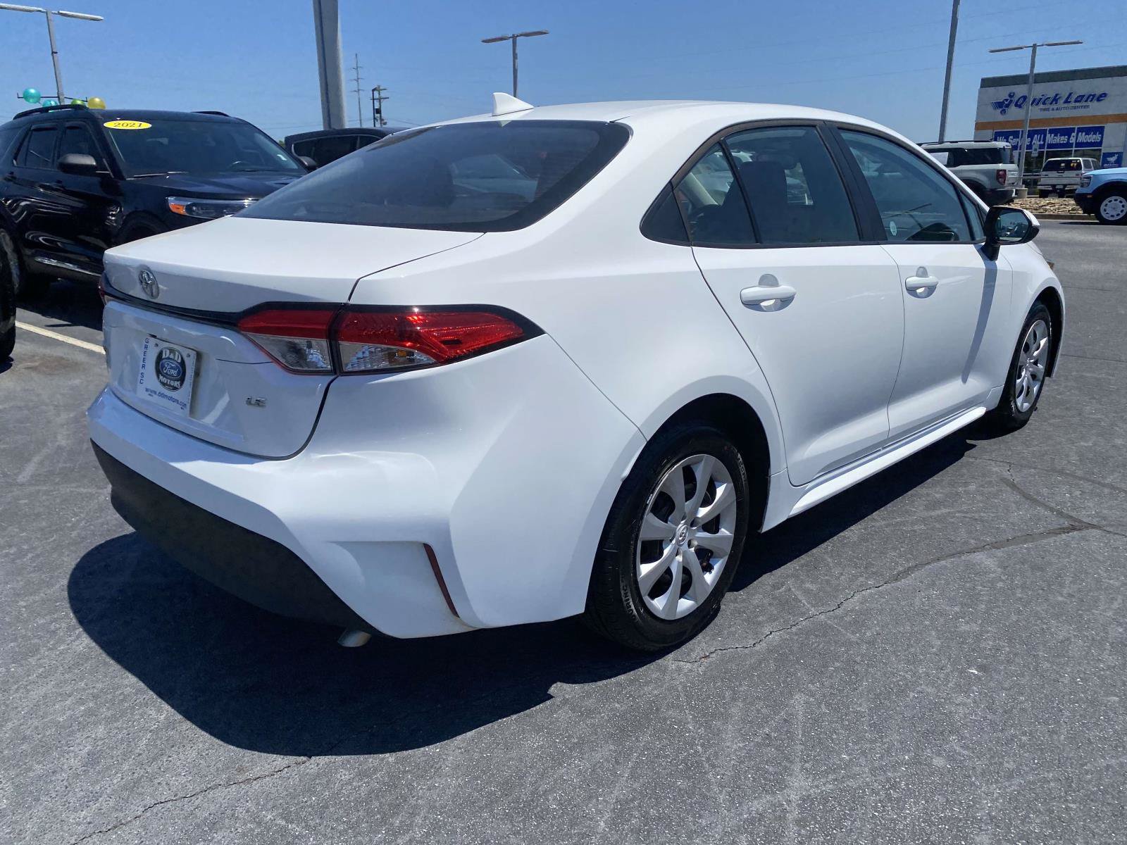 Used 2024 Toyota Corolla LE FWD image 7