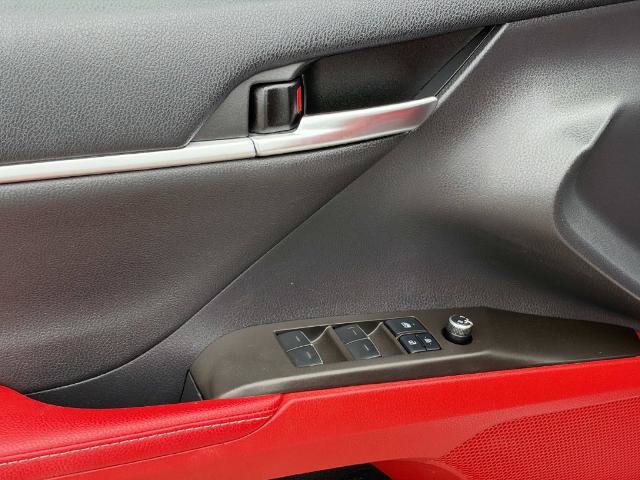 Used 2022 Toyota Camry XSE FWD image 22