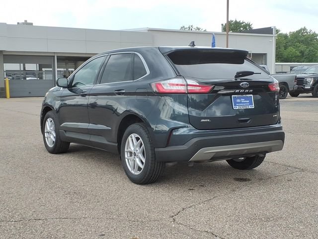 Certified 2024 Ford Edge SEL w/ Convenience Package AWD/4WD image 4