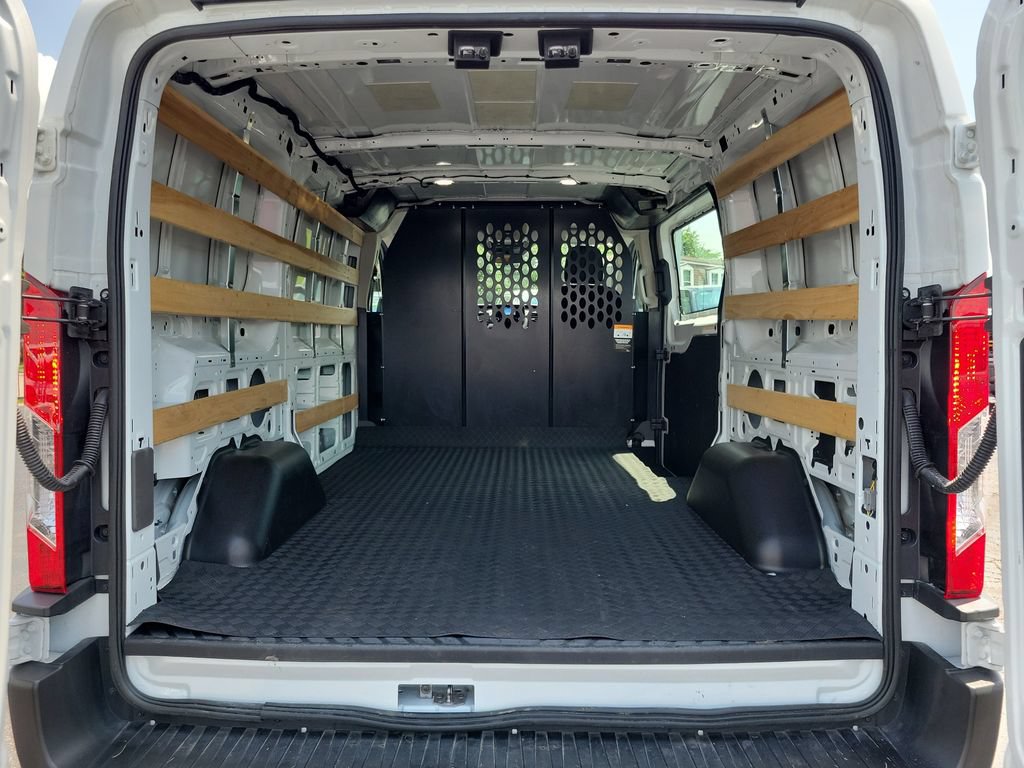 Certified 2025 Ford Transit 250 Low Roof w/ Exterior Upgrade Package RWD image 10