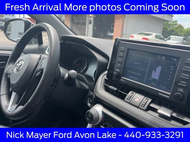 Used 2022 Toyota RAV4 XLE Premium AWD/4WD image 10