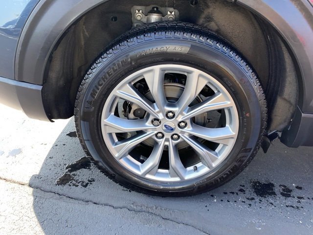 Certified 2023 Ford Explorer Limited w/ Equipment Group 301A image 9