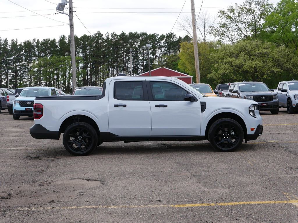Certified 2025 Ford Maverick XLT w/ XLT Luxury Package AWD/4WD image 2