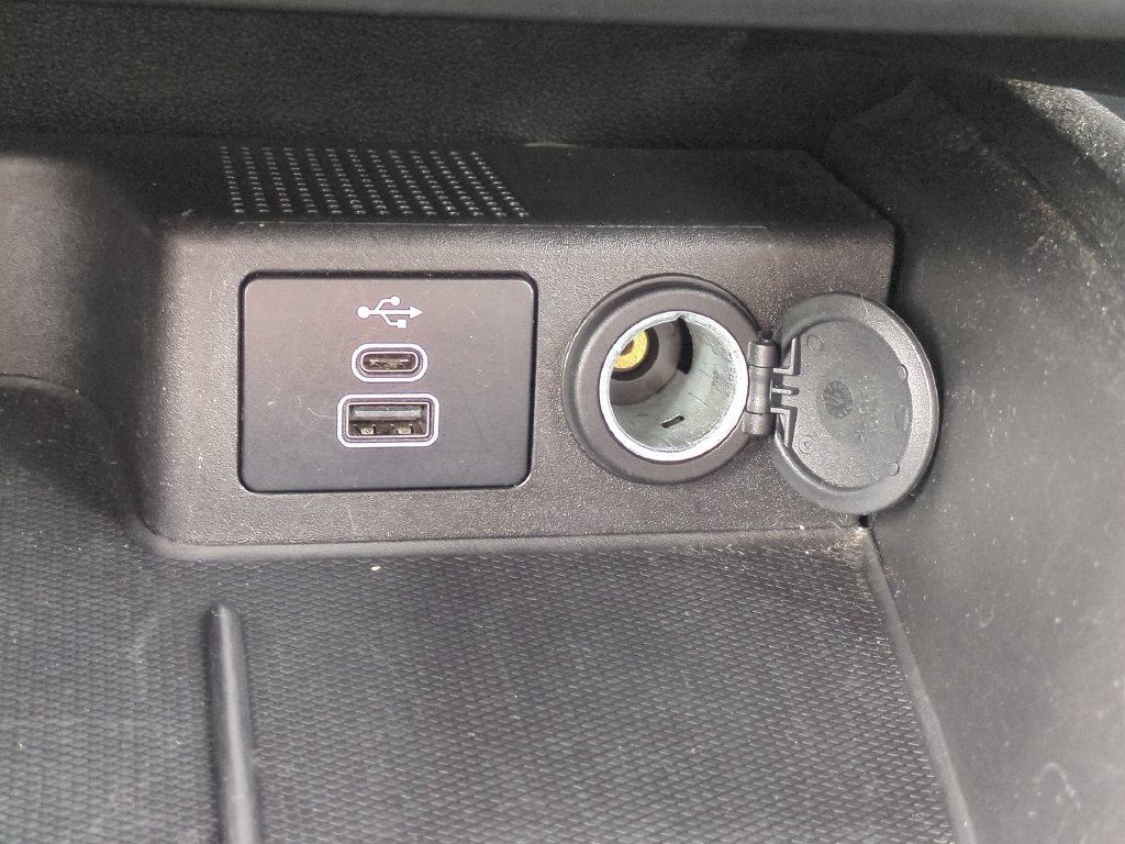 Certified 2024 Ford Escape ST-Line AWD/4WD image 24