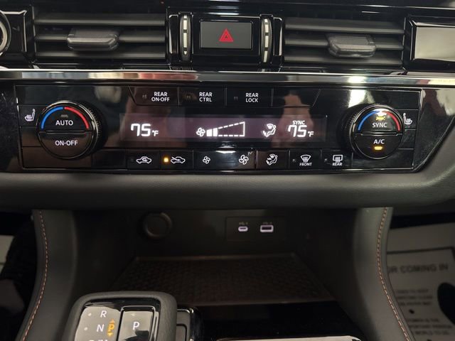Used 2023 Nissan Pathfinder Rock Creek AWD/4WD image 10