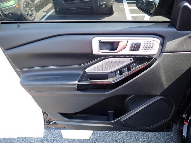 Certified 2022 Ford Explorer ST w/ Equipment Group 401A image 22