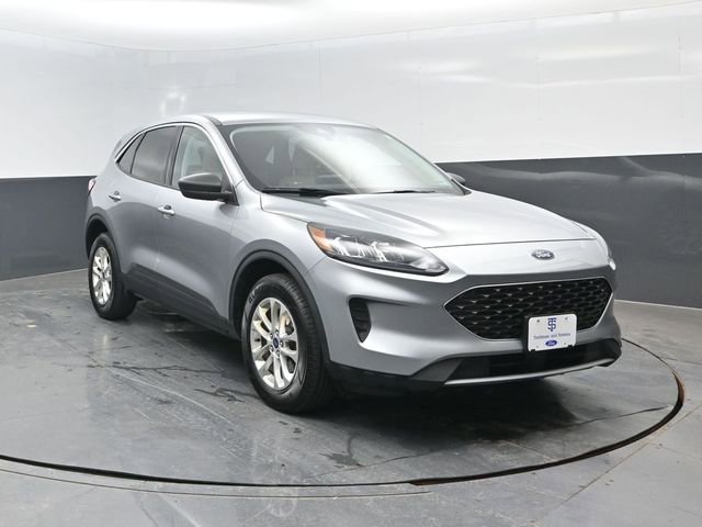 Certified 2022 Ford Escape SE AWD/4WD image 2