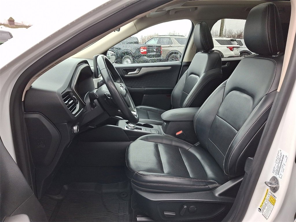 Certified 2020 Ford Escape SEL image 14