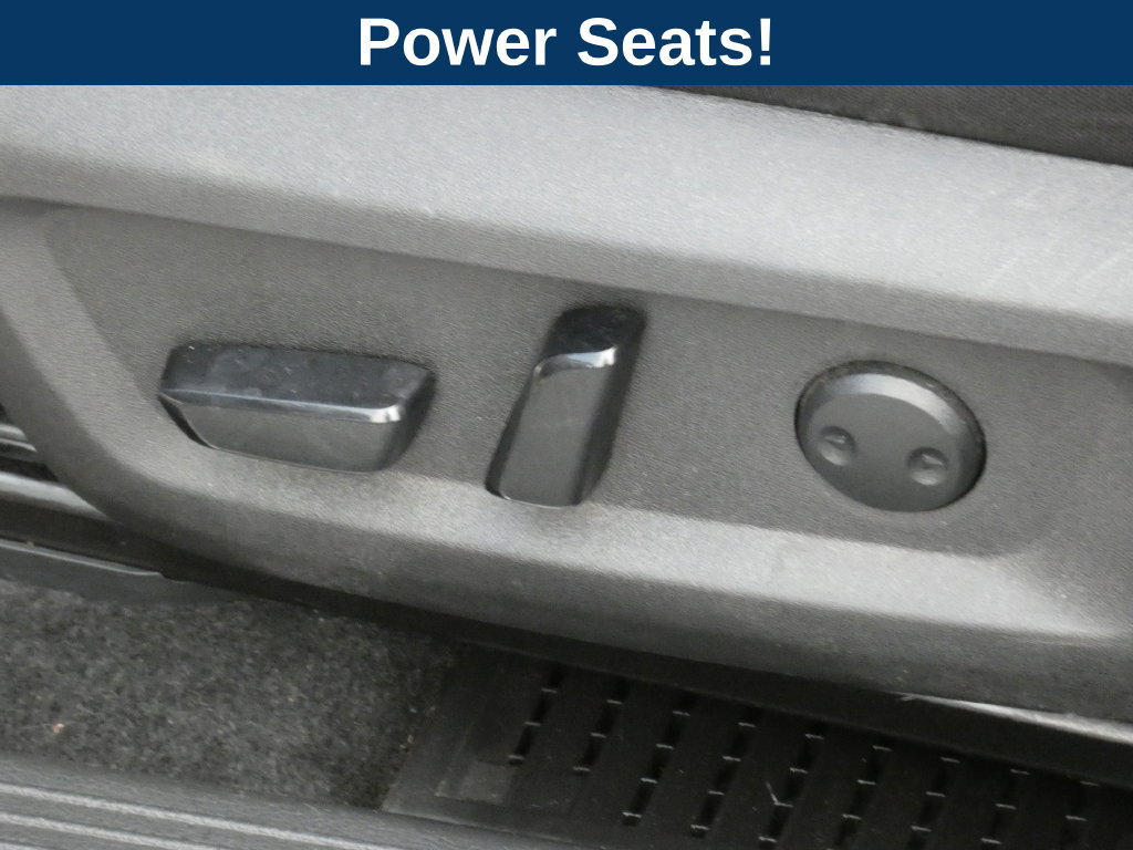 Used 2024 Nissan Rogue SV AWD/4WD image 14