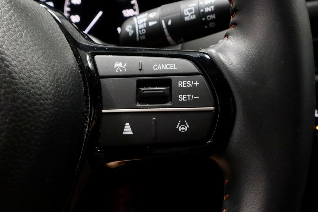 Used 2025 Honda HR-V Sport image 29