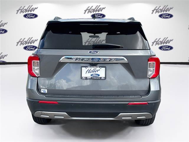 Certified 2023 Ford Explorer XLT w/ Equipment Group 202A RWD image 7