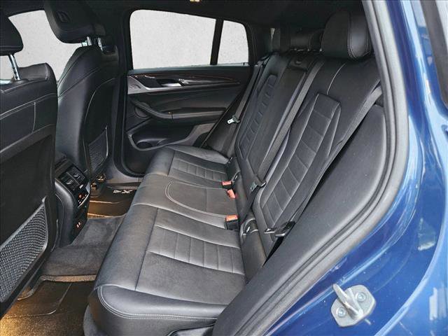 Used 2022 BMW X4 M40i w/ Premium Package image 16